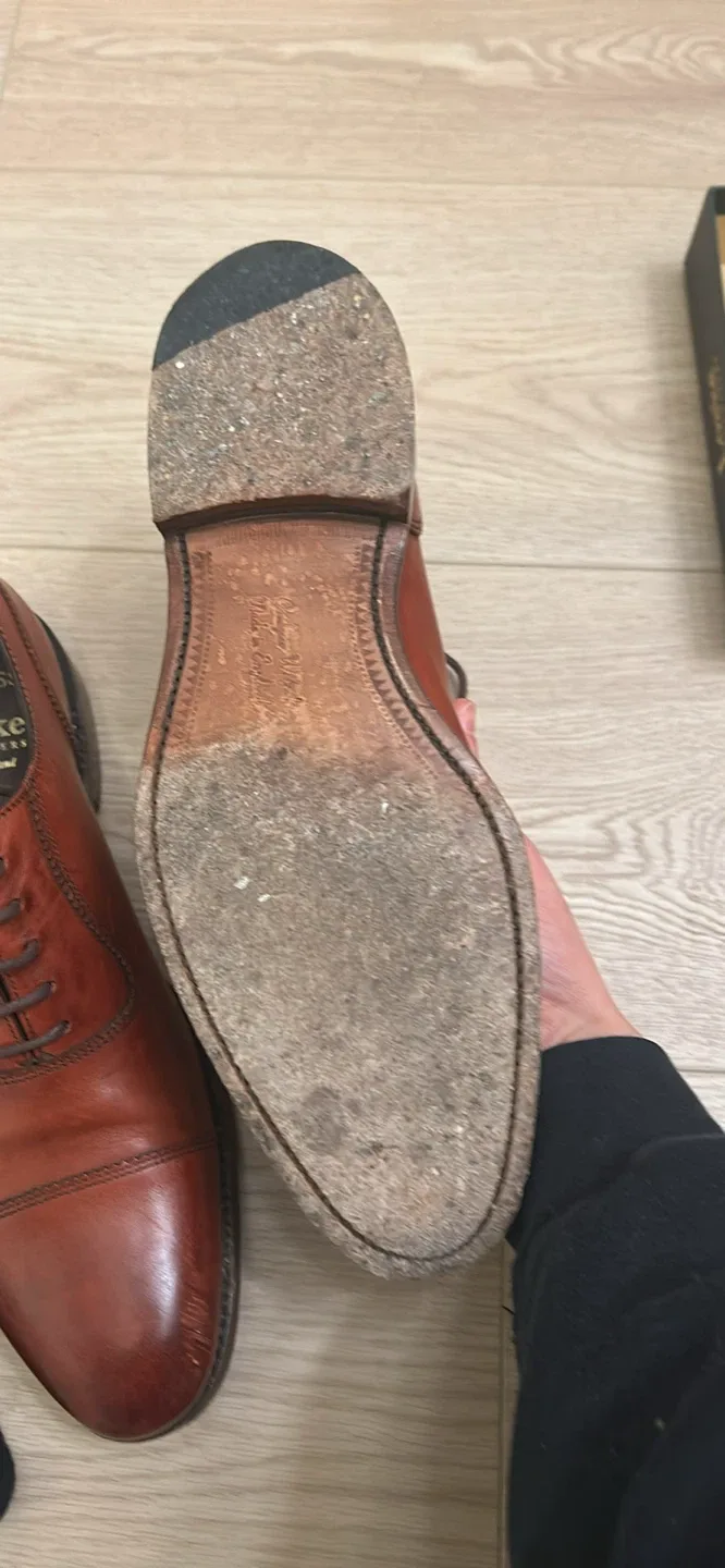 Loake Shoemakers Oxford Shoes - Brown Leather - photo 5