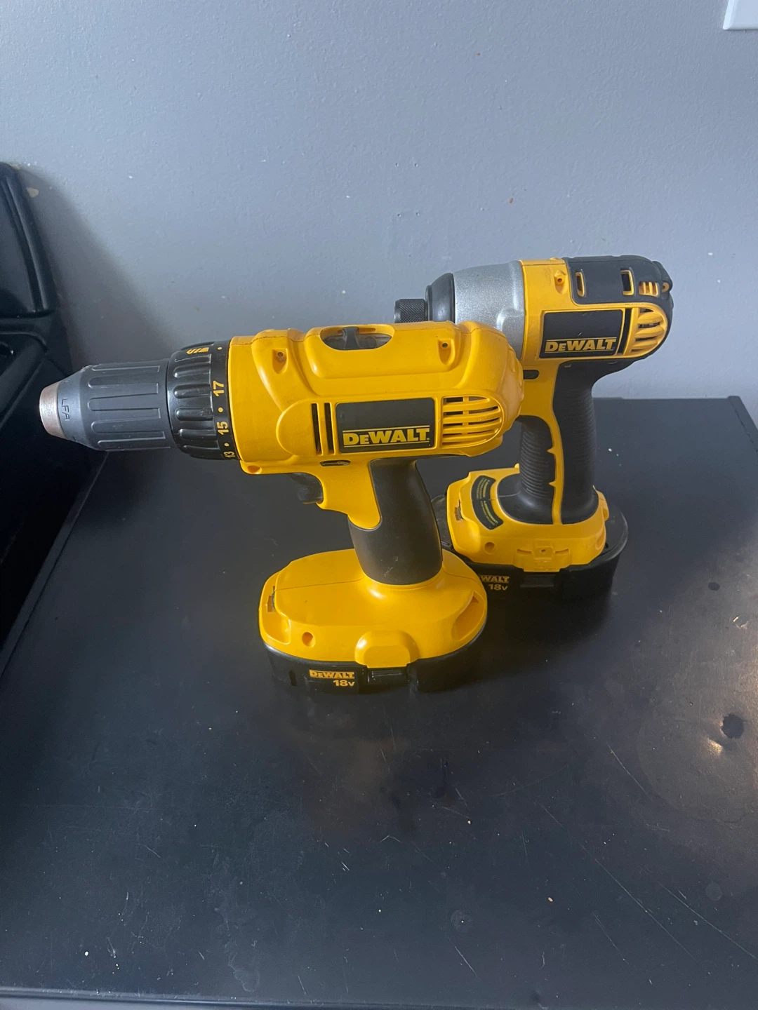DeWalt DC759 & DC825 Cordless Drill and Impact Driver Combo