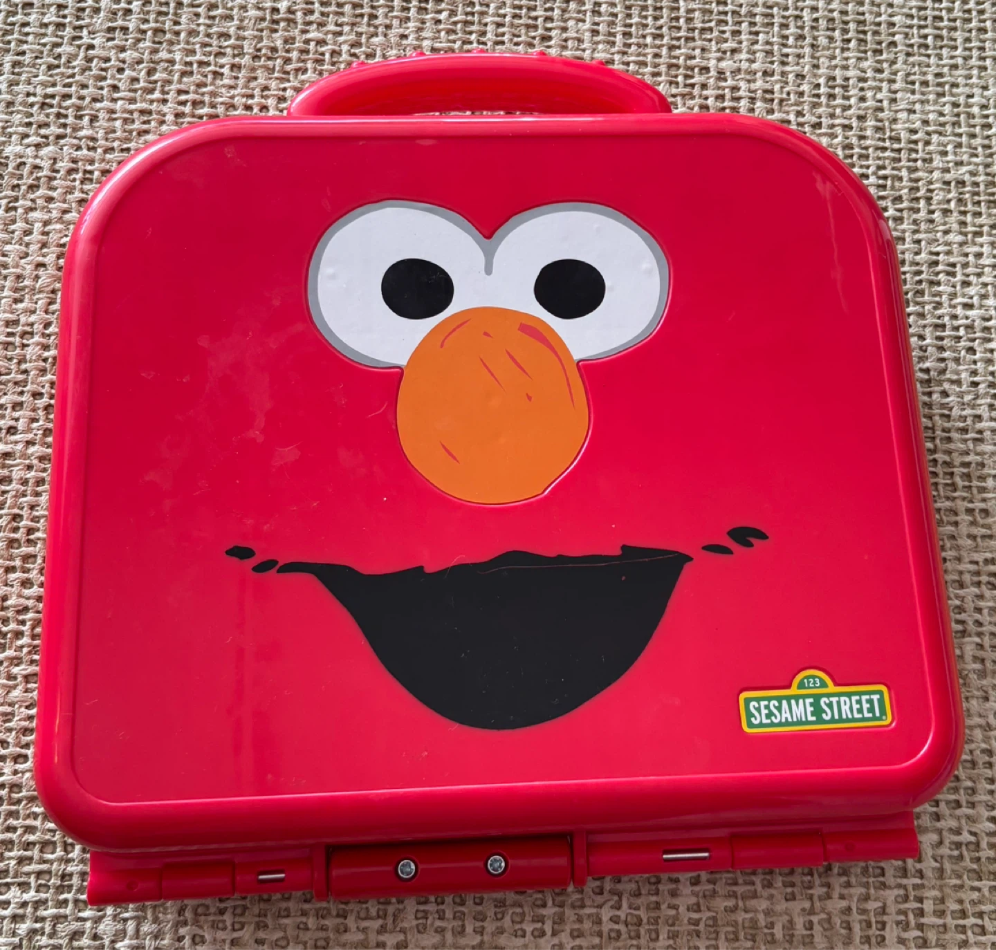 Sesame Street Elmo Alphabet & Shapes Carry Case Toy