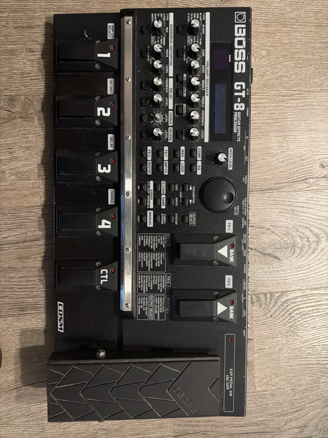 BOSS GT-8 Guitar Multi-Effects Pedal