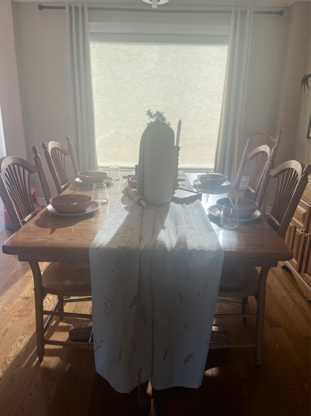 Solid Oak Dining Table with Chairs and Hutch - photo 5