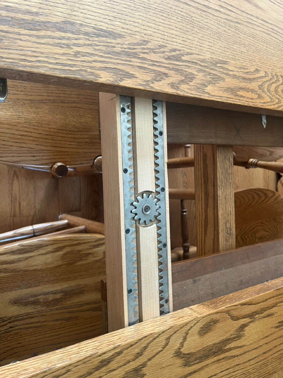 Solid Oak Dining Table with Chairs and Hutch - photo 2