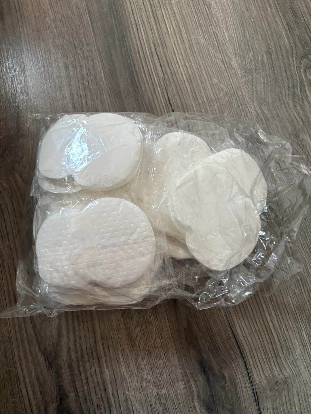 Underarm Sweat Pads - 50 Pack - photo 2