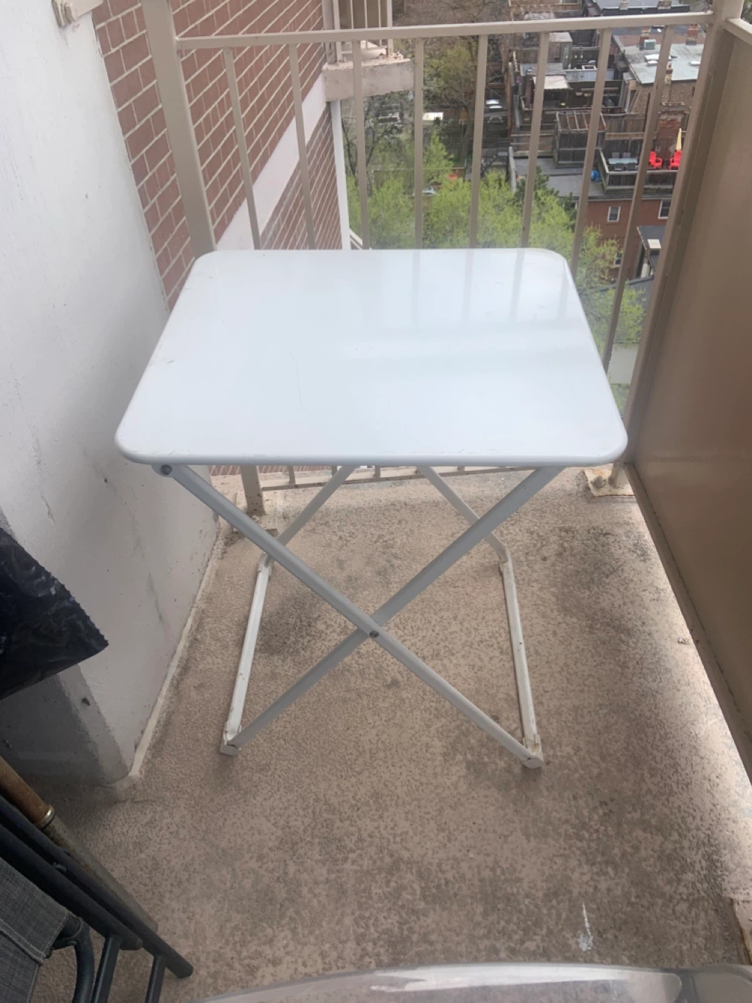 White folding side table