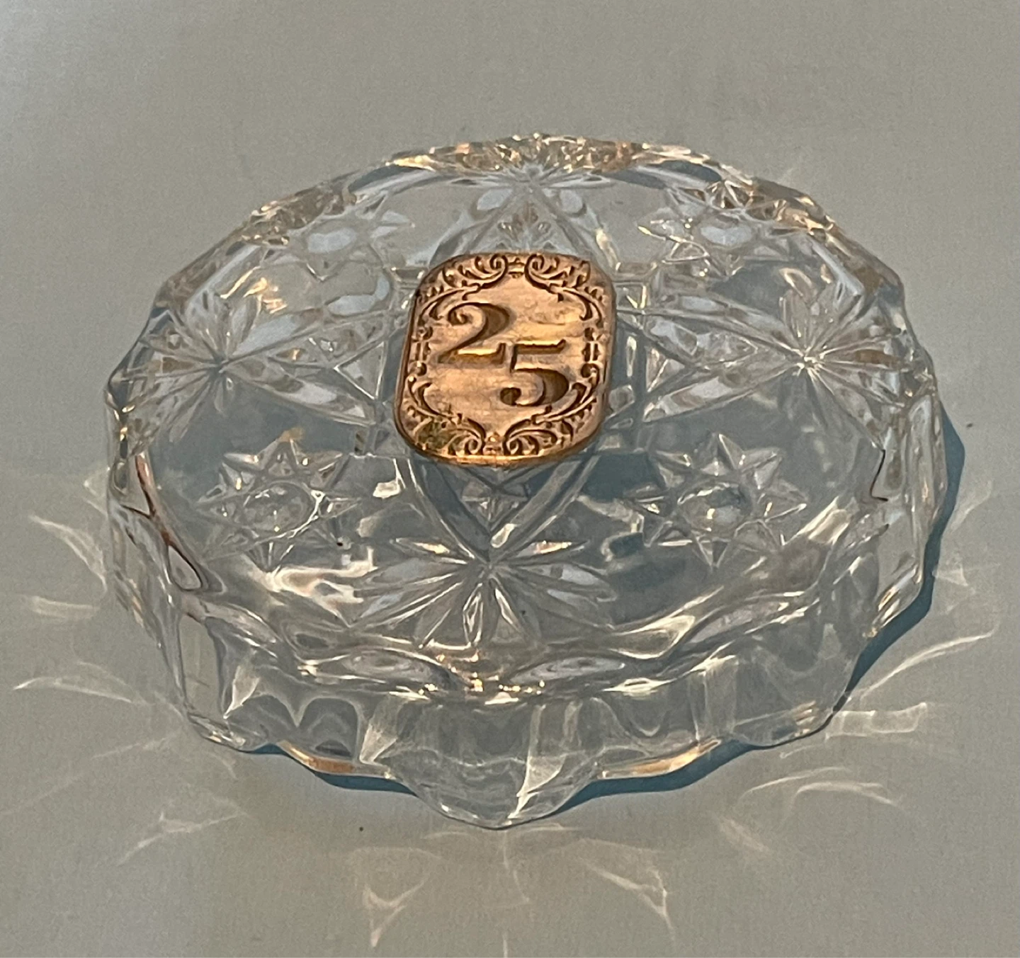 Crystal Ash Tray with Gold Trim and Number 25 - photo 2