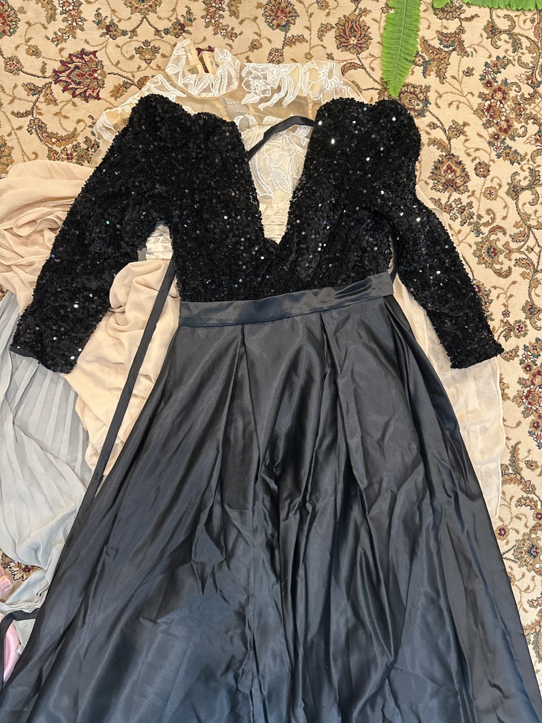 Black Sequin V-Neck Long Sleeve Maxi Dress - photo 2