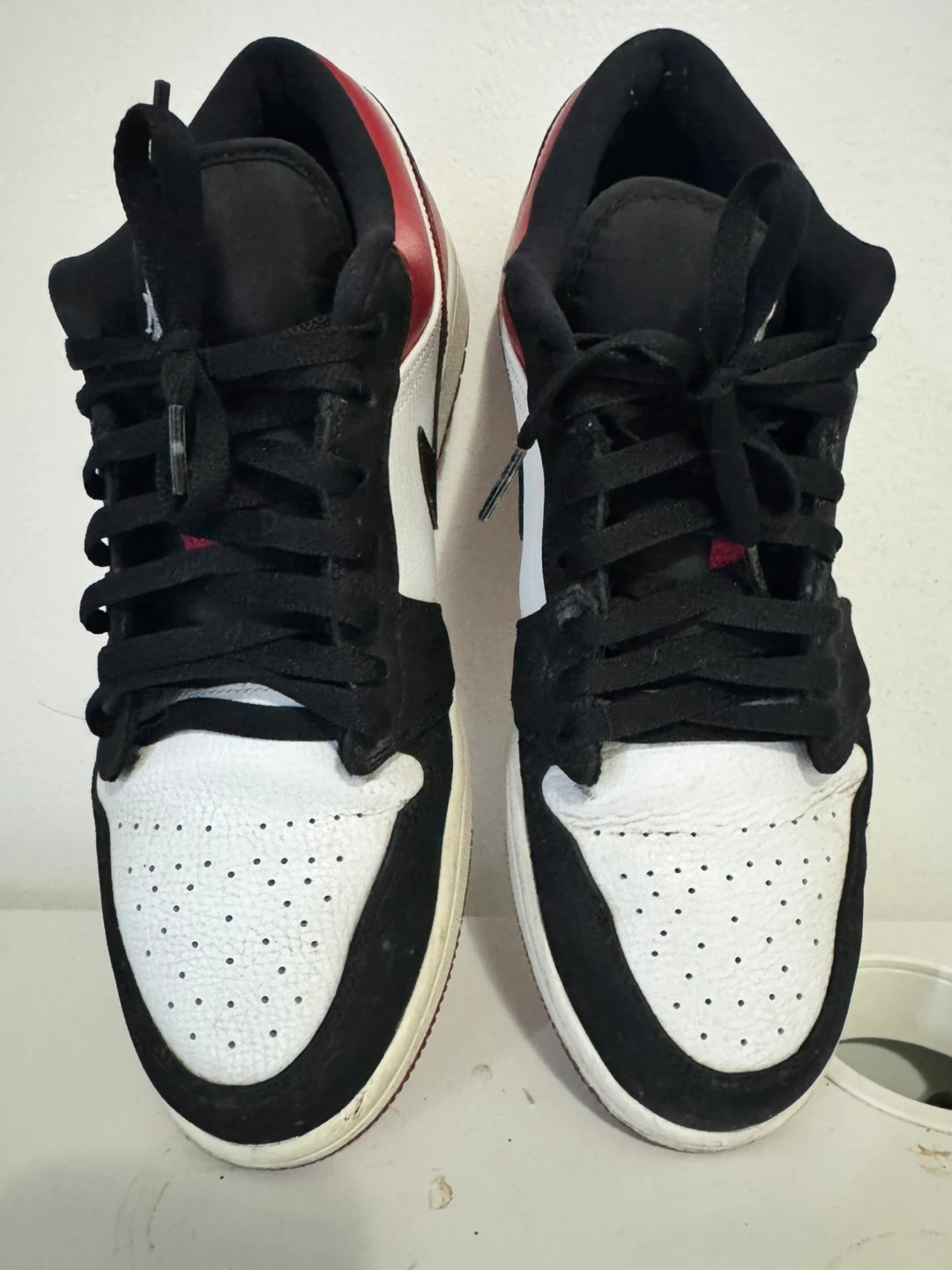 Jordan 1 Black Toe 2019 Mens (11US) - photo 3