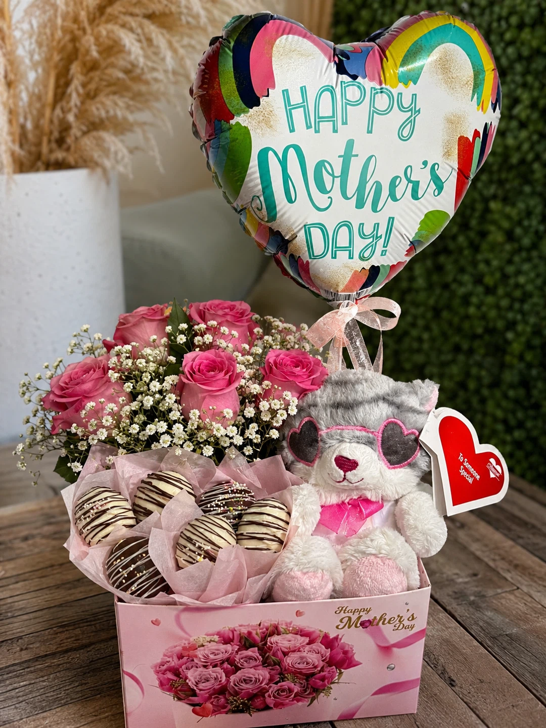 Eternal Sweet Mother's Day Gift Box with Donuts