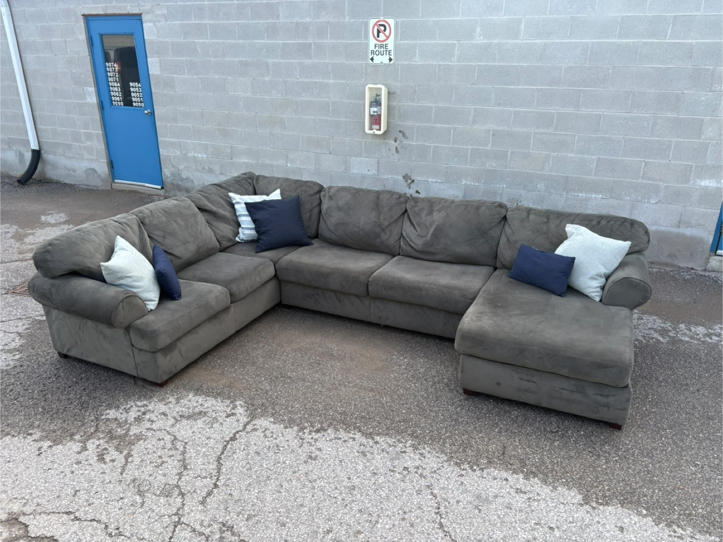 Sofas for Sale - Free Delivery - Sectional, Love Seat, Sofa Set - photo 2