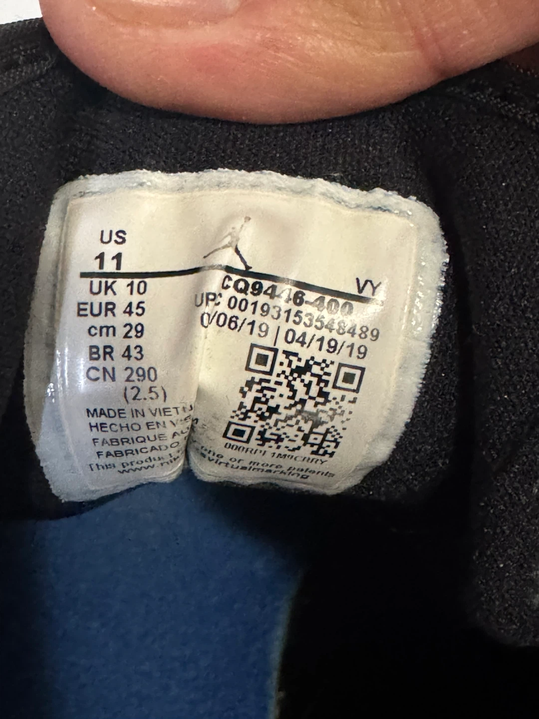Jordan 1 Royal Toe 2019 Mens (11US) - photo 4