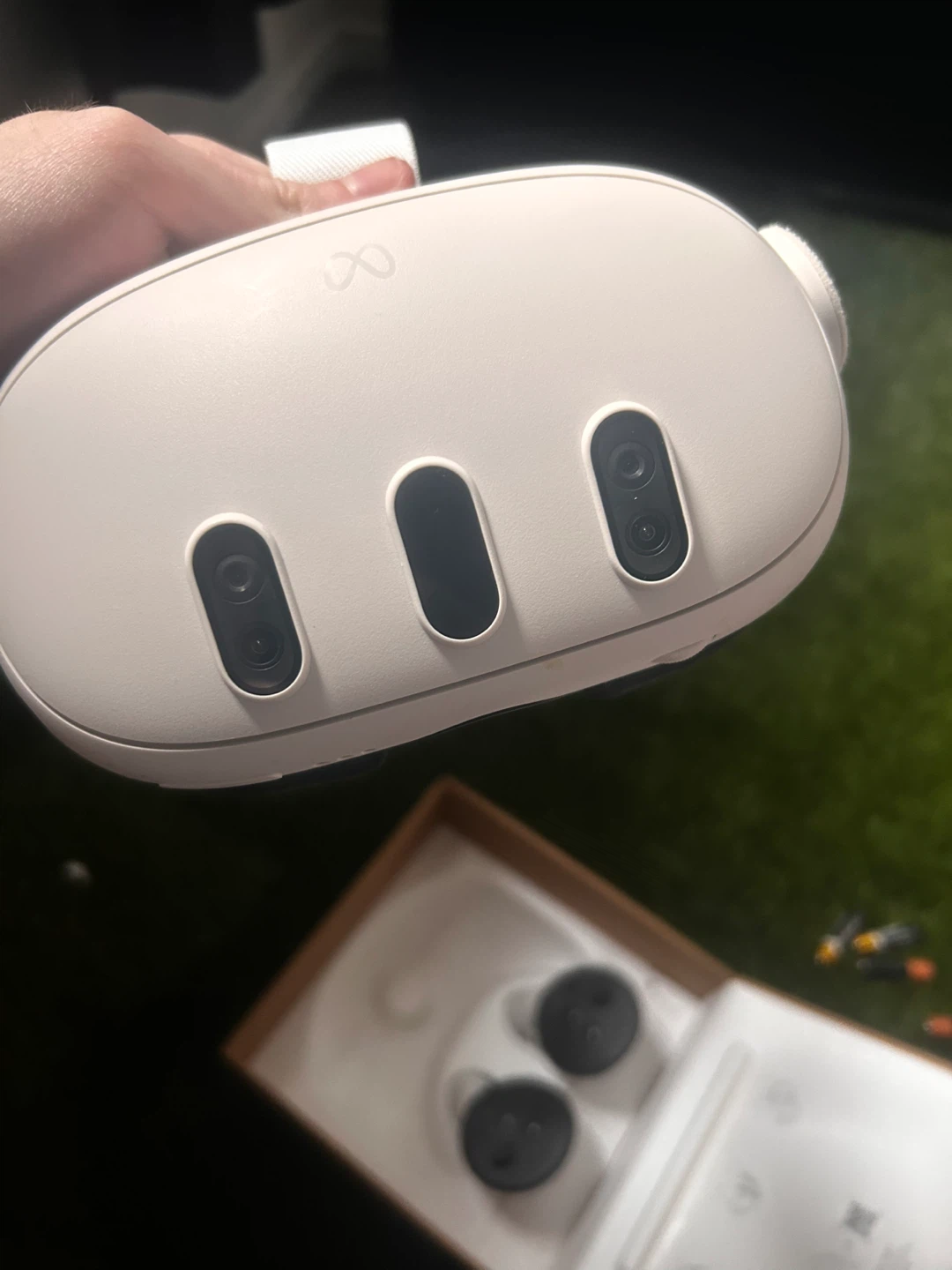 Meta Quest 3 512GB VR Headset - photo 2
