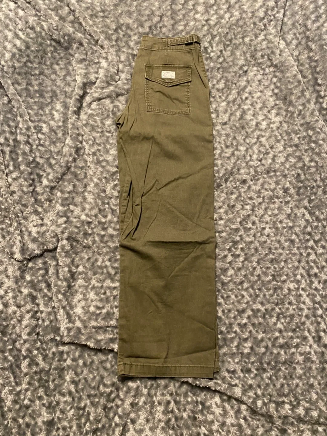 Levi’s Olive Green Cargo Pants