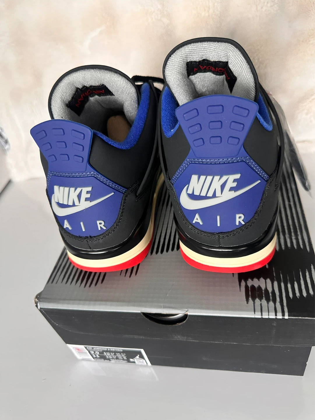 Jordan 4 Retro "Rare Air"