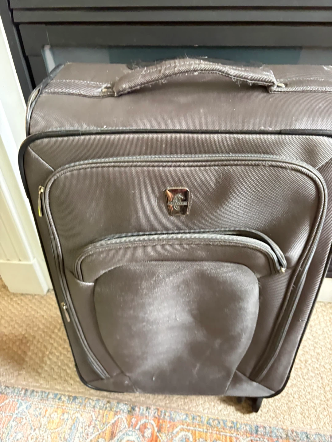 Grey Delsey Luggage Suitcase size 9 x16x27 - photo 3