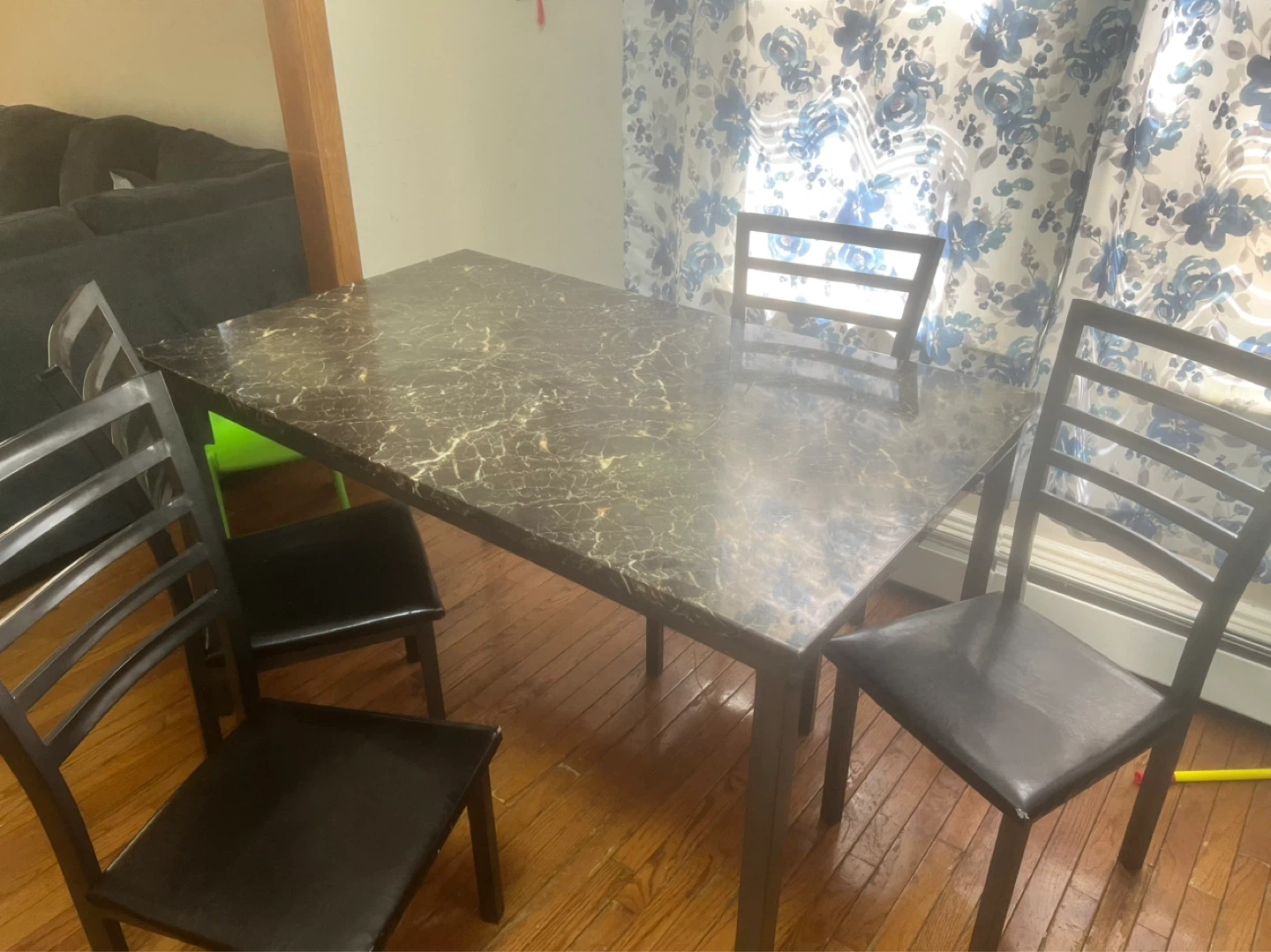 Marble Top Dining Table with 4 Chairs - photo 3