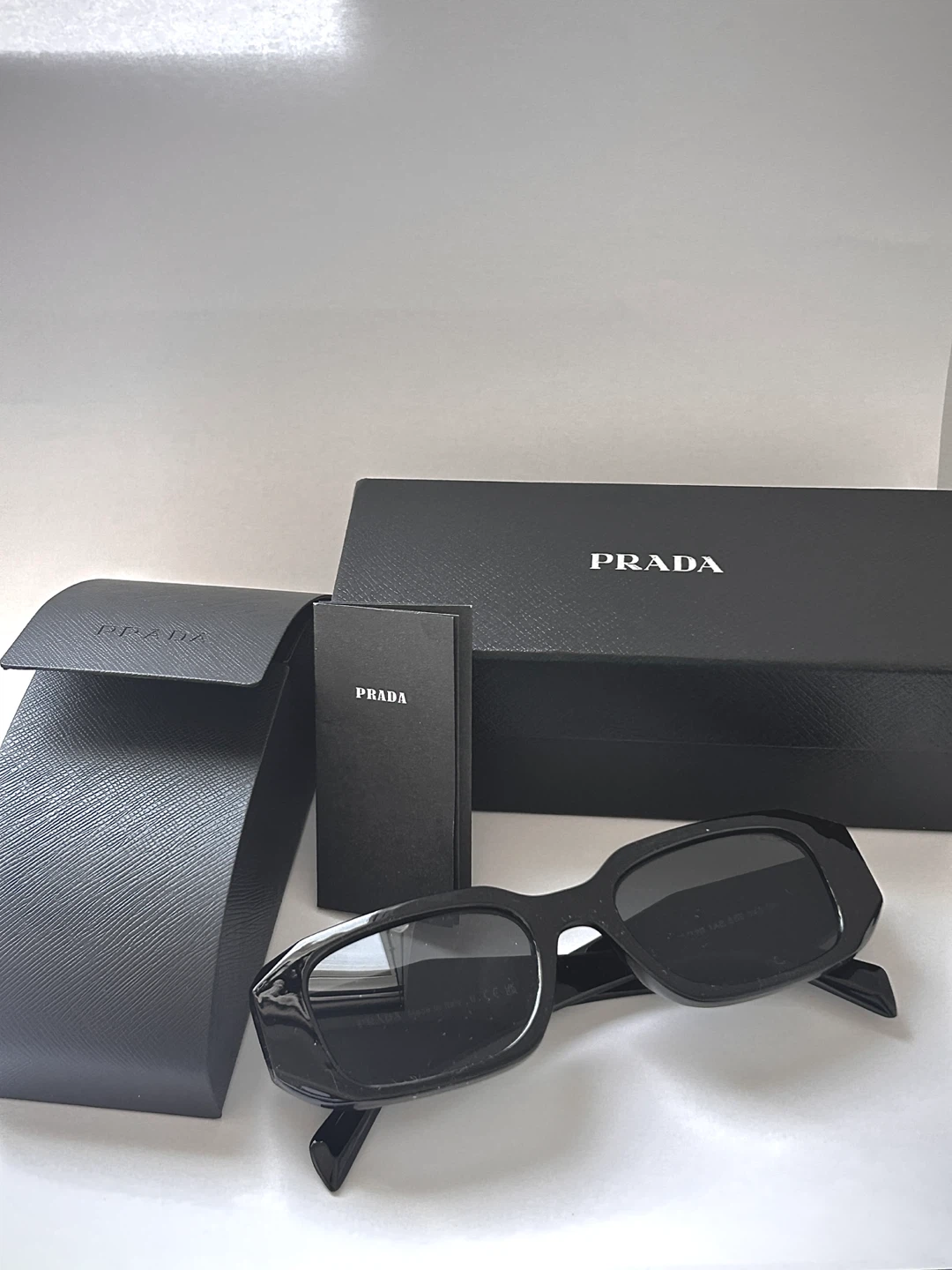 Prada Sunglasses - photo 2