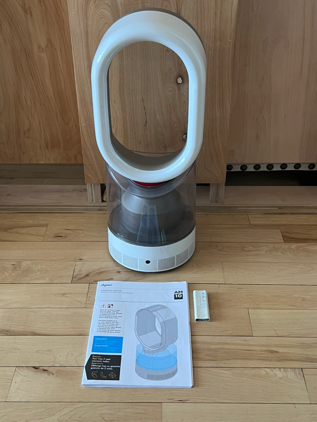 Dyson AM 10 Humidifier with Remote