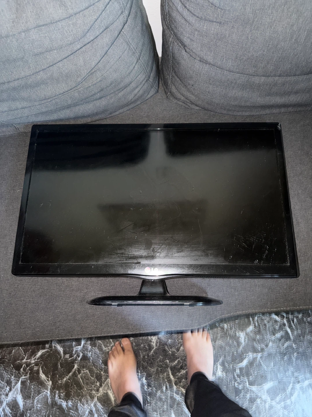 LG Monitor