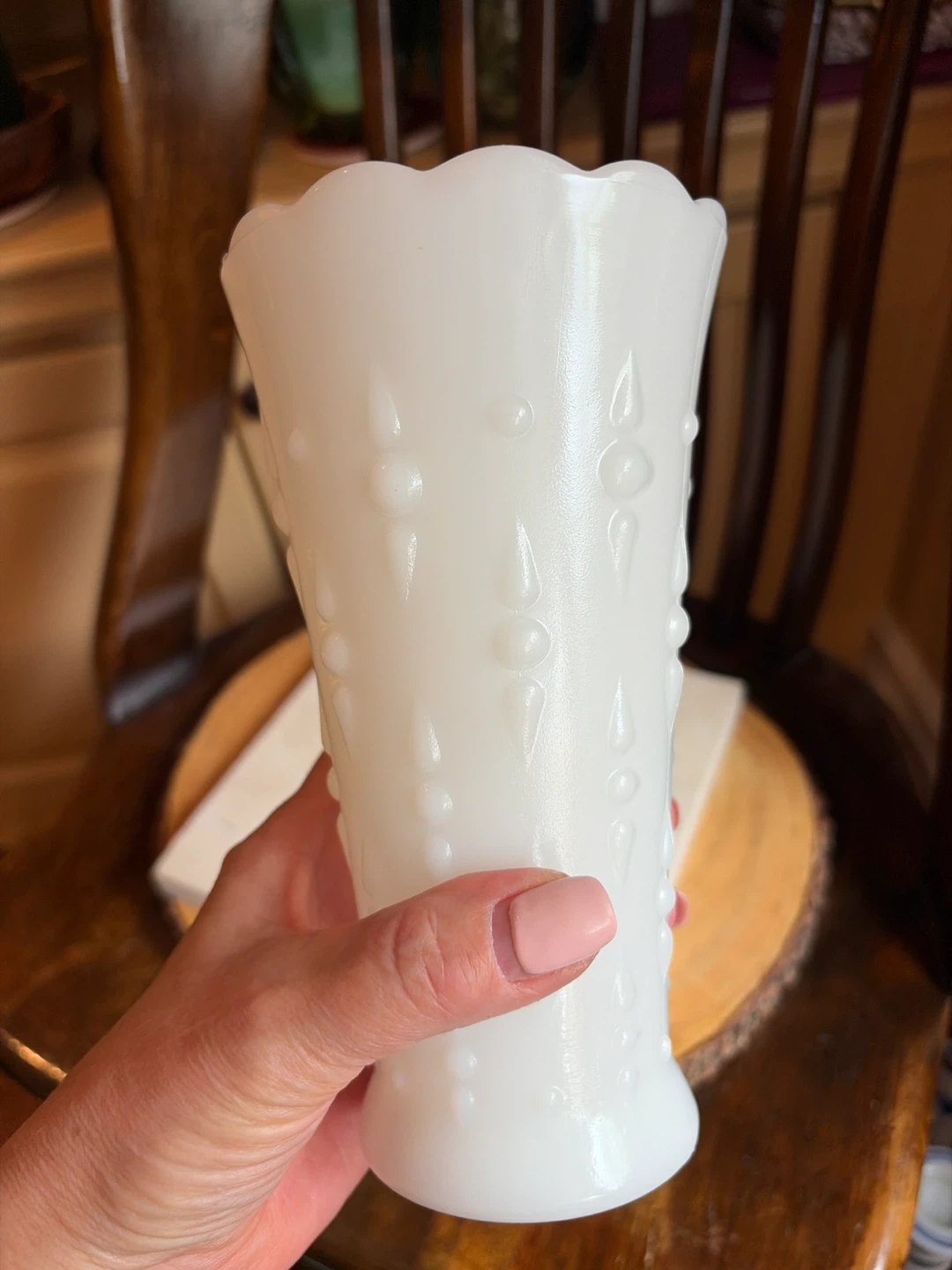 Vintage White Hobnail Milk Glass Vase - photo 2