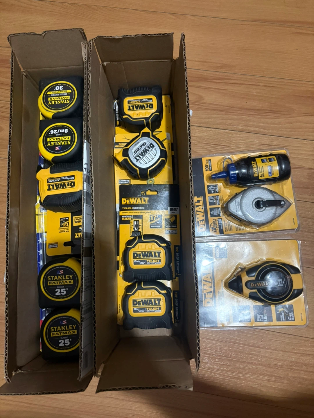 DeWalt and Stanley Fatmax Tape Measures and Chalk Line Set