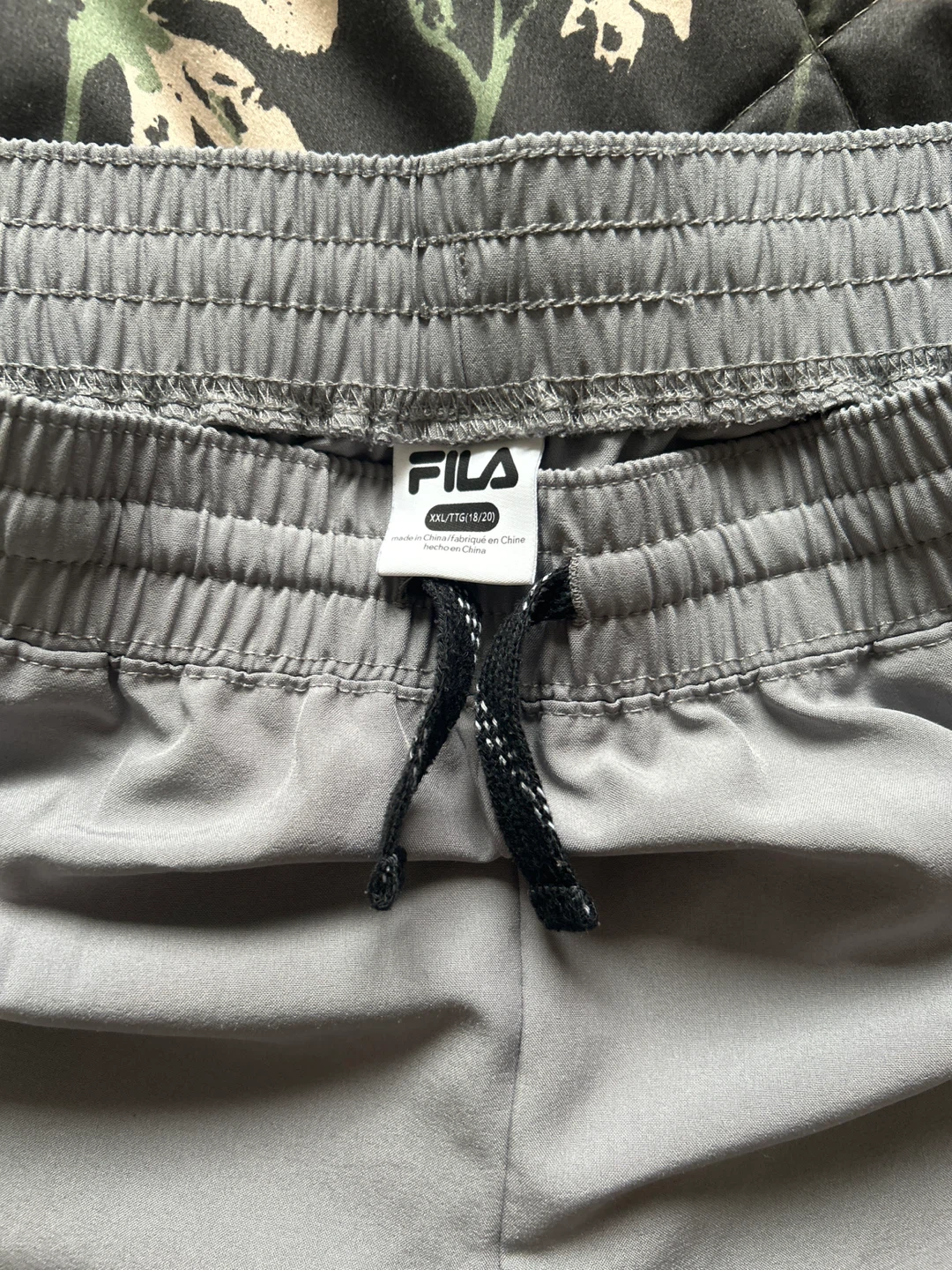 Fila Short grey size 18 to 20 youth kids