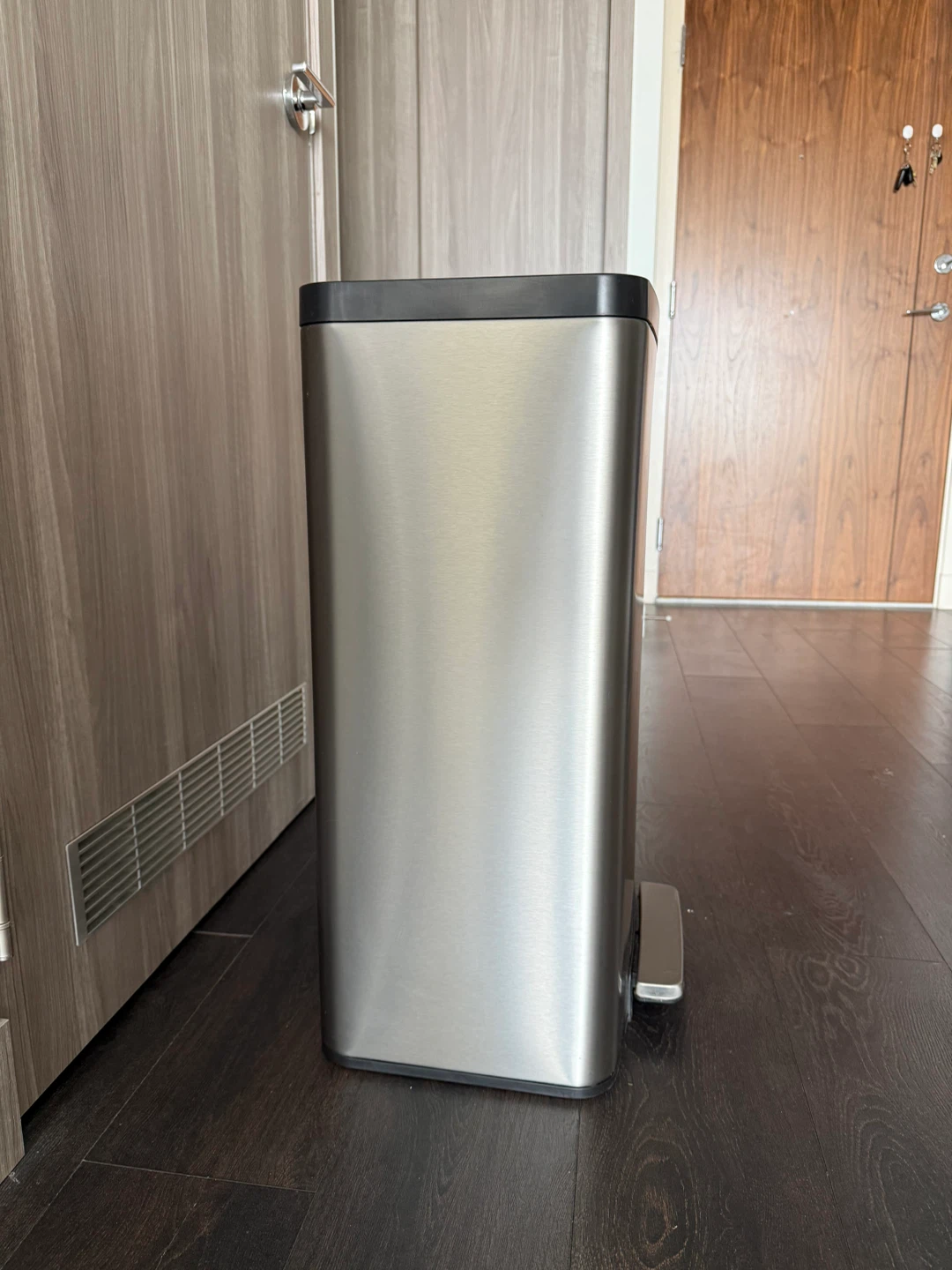 Kohler Stainless Steel Step Trash Can - photo 3