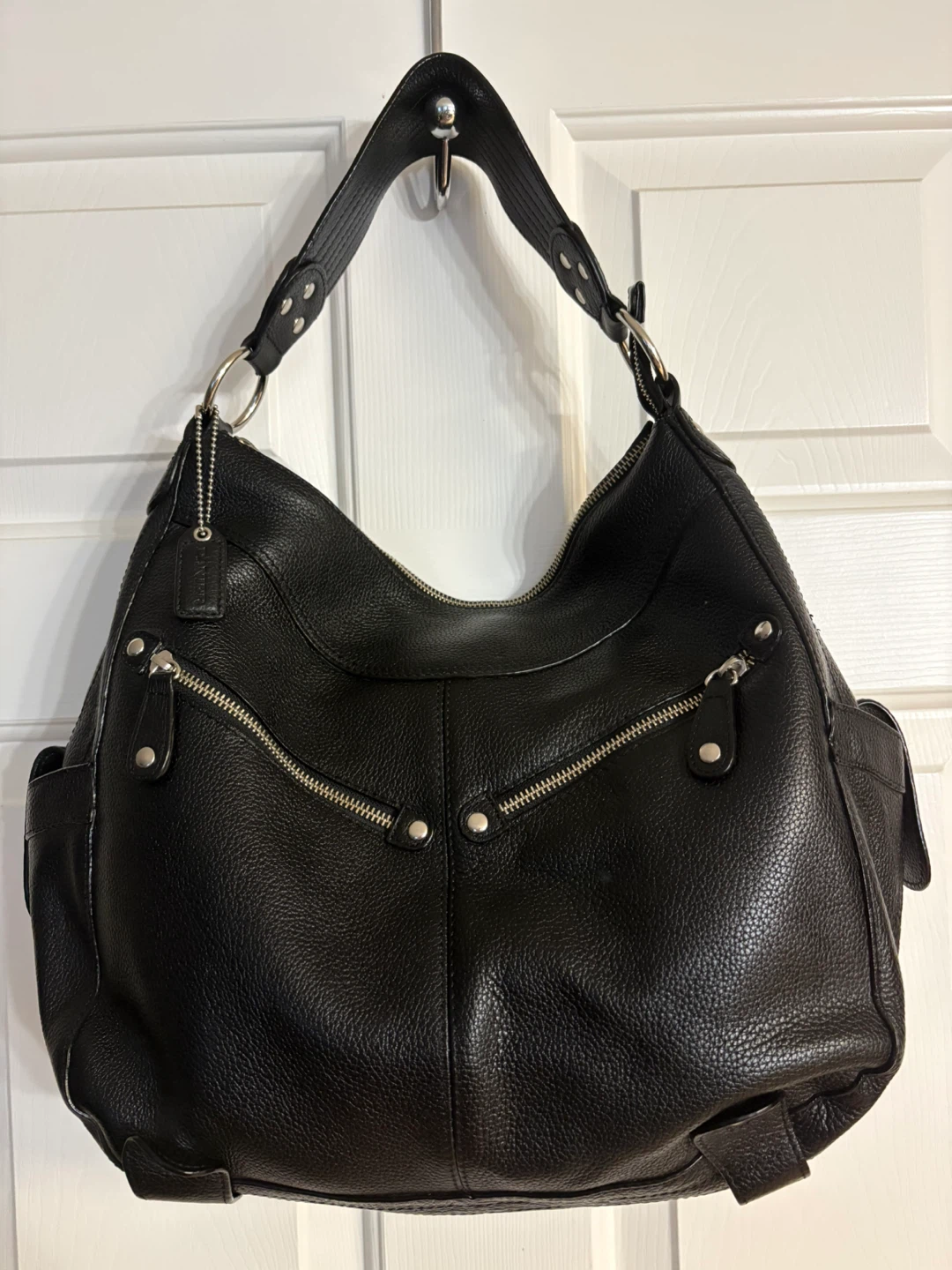 DANIER Black Leather Hobo Handbag
