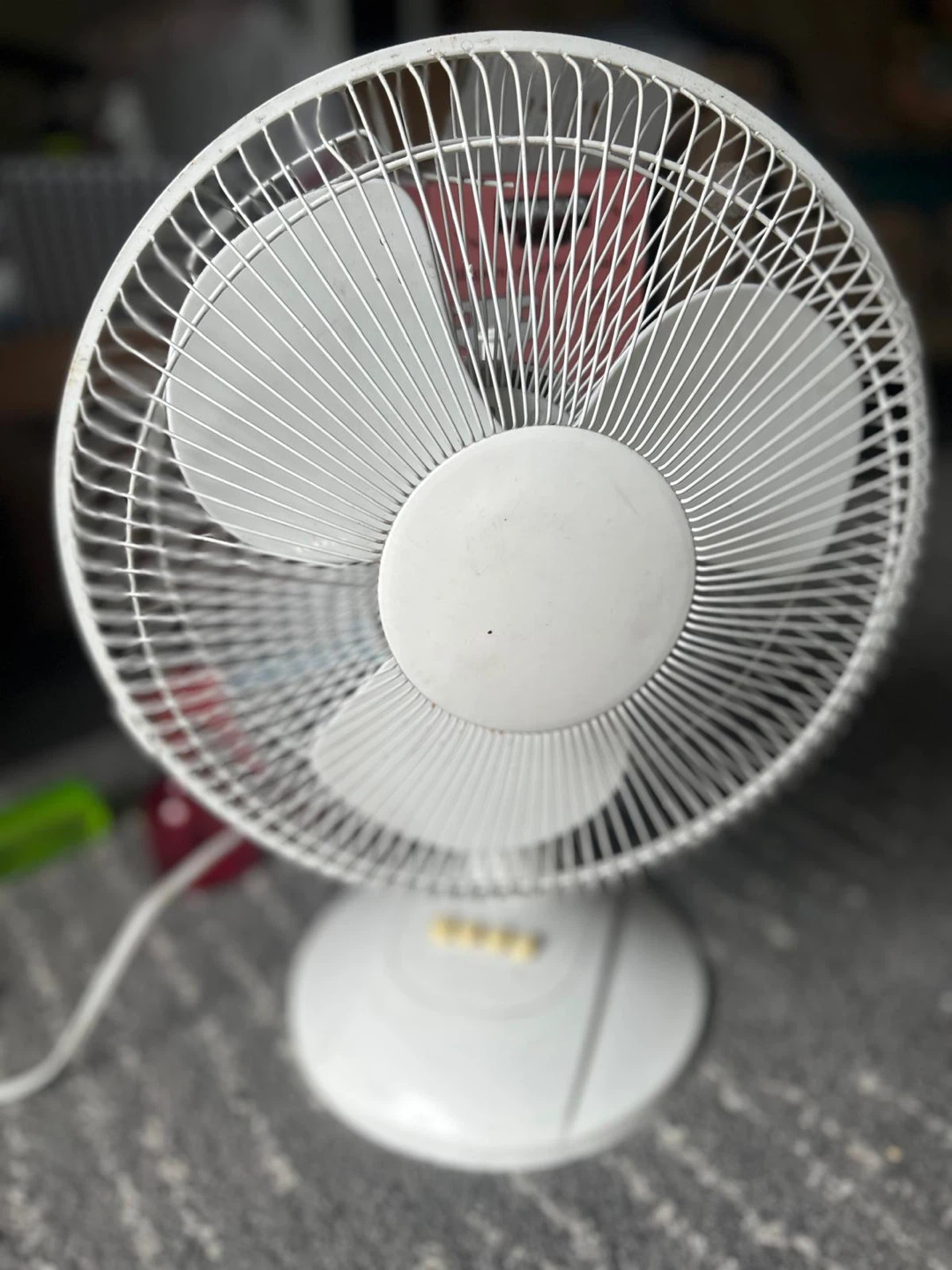 White Electric Desk Fan