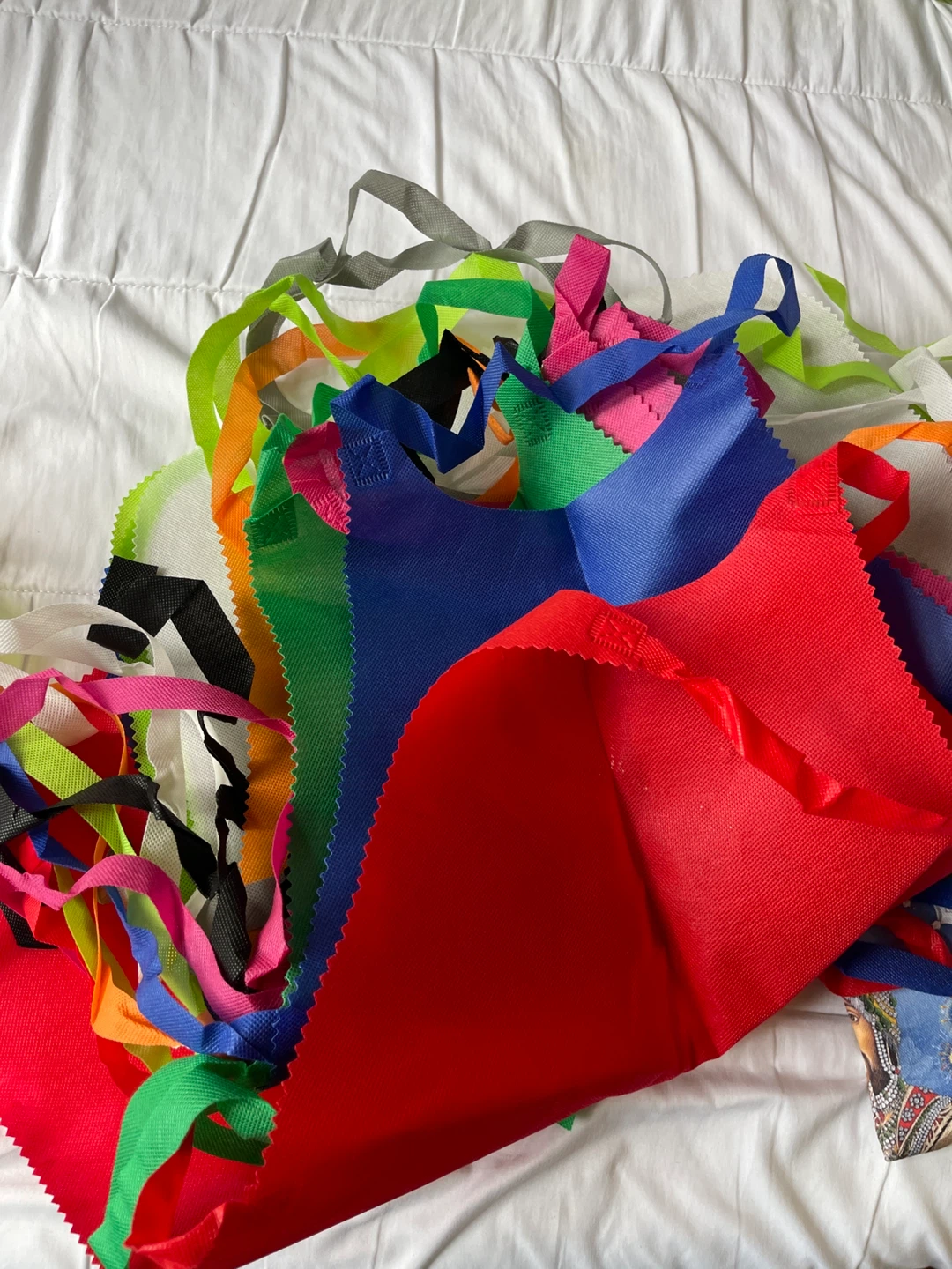14 Assorted Colourful Non-Woven kids aprons!