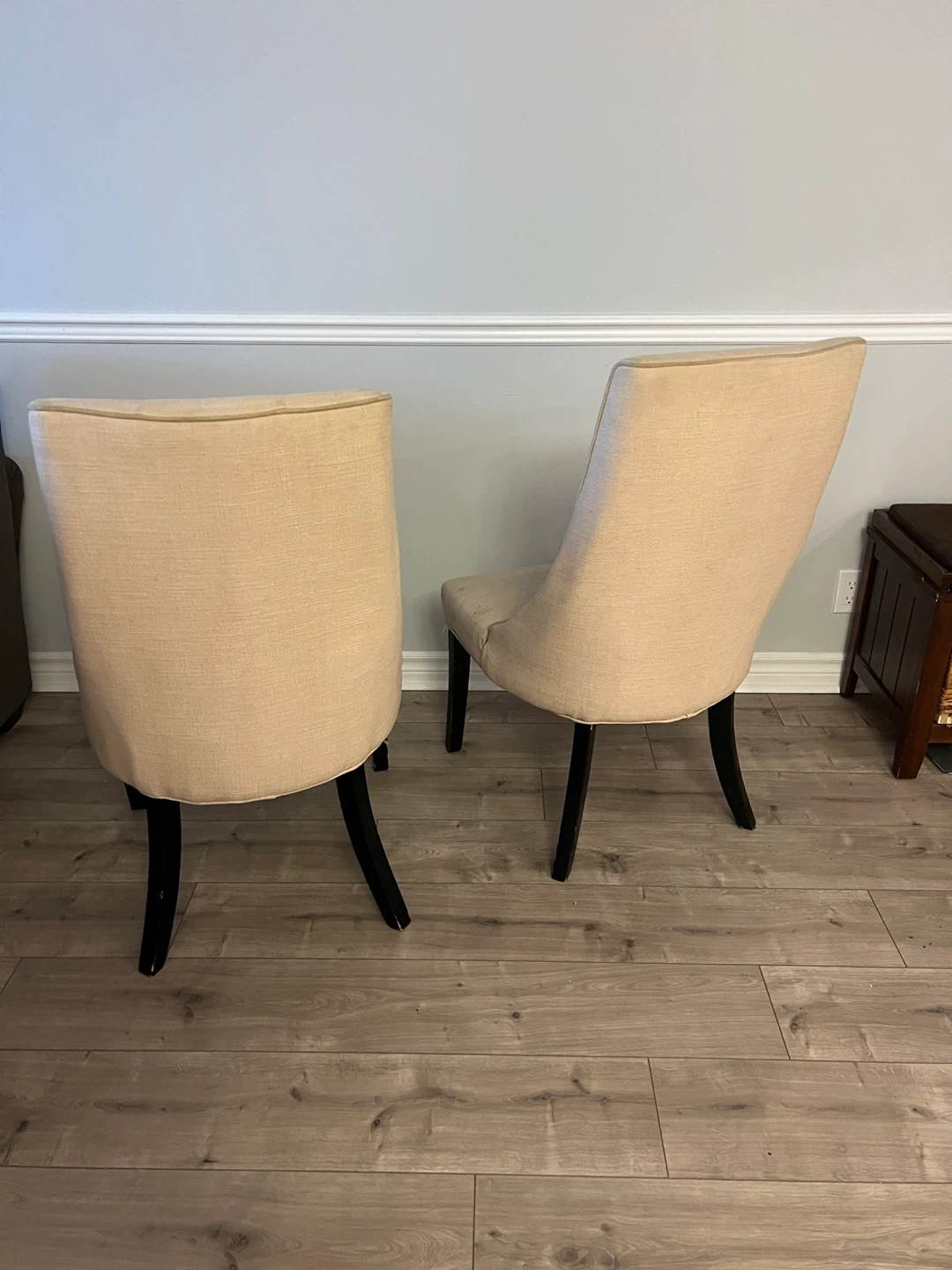 2 Grey Comfortable Chairs - photo 4