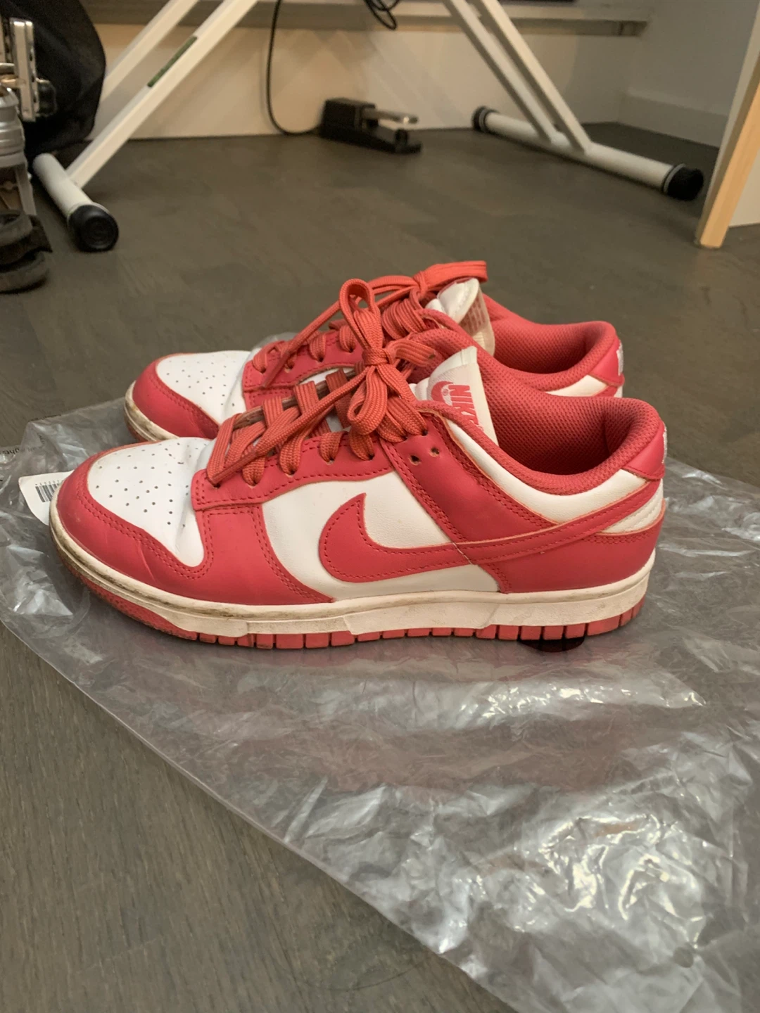 Nike Dunk Low Aster Pink and White Sneakers - photo 2
