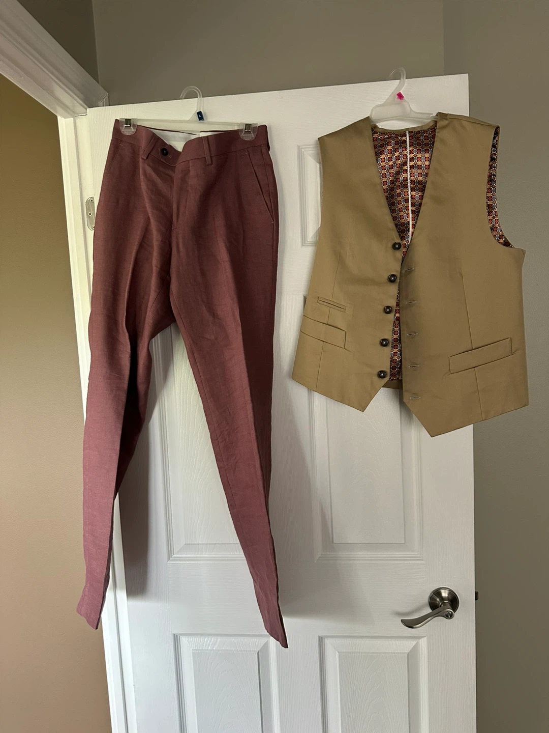 Haight & Ashbury Studio Tan Vest and Pink Pants Set