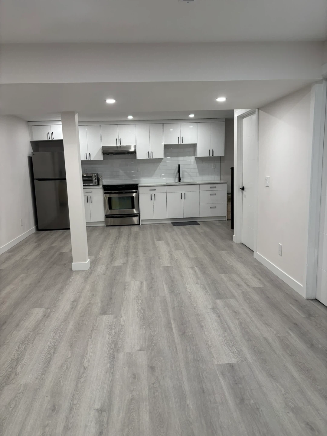 Basement for rent - photo 4