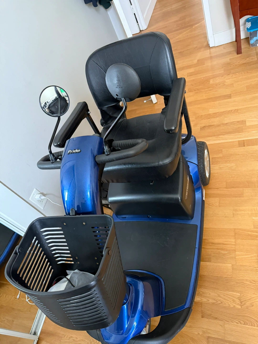 Pride Mobility Go-Go Sport 3-Wheel Mobility Scooter
