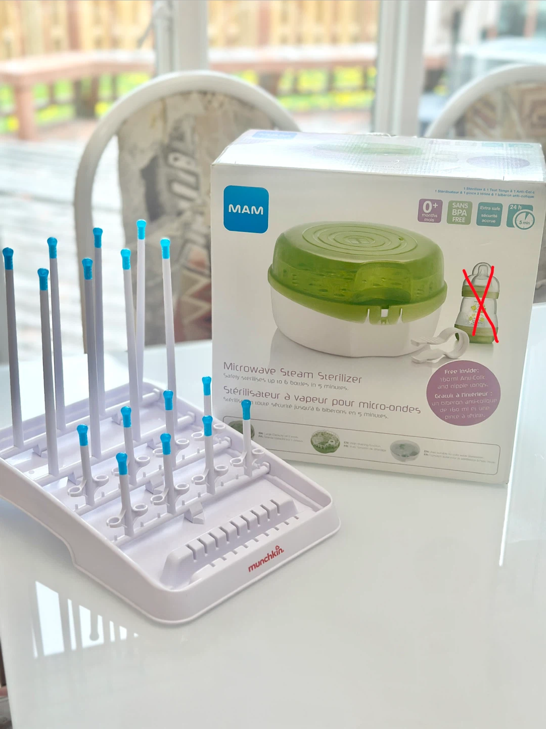 Microwave Steam Sterilizer + Bottle Rack