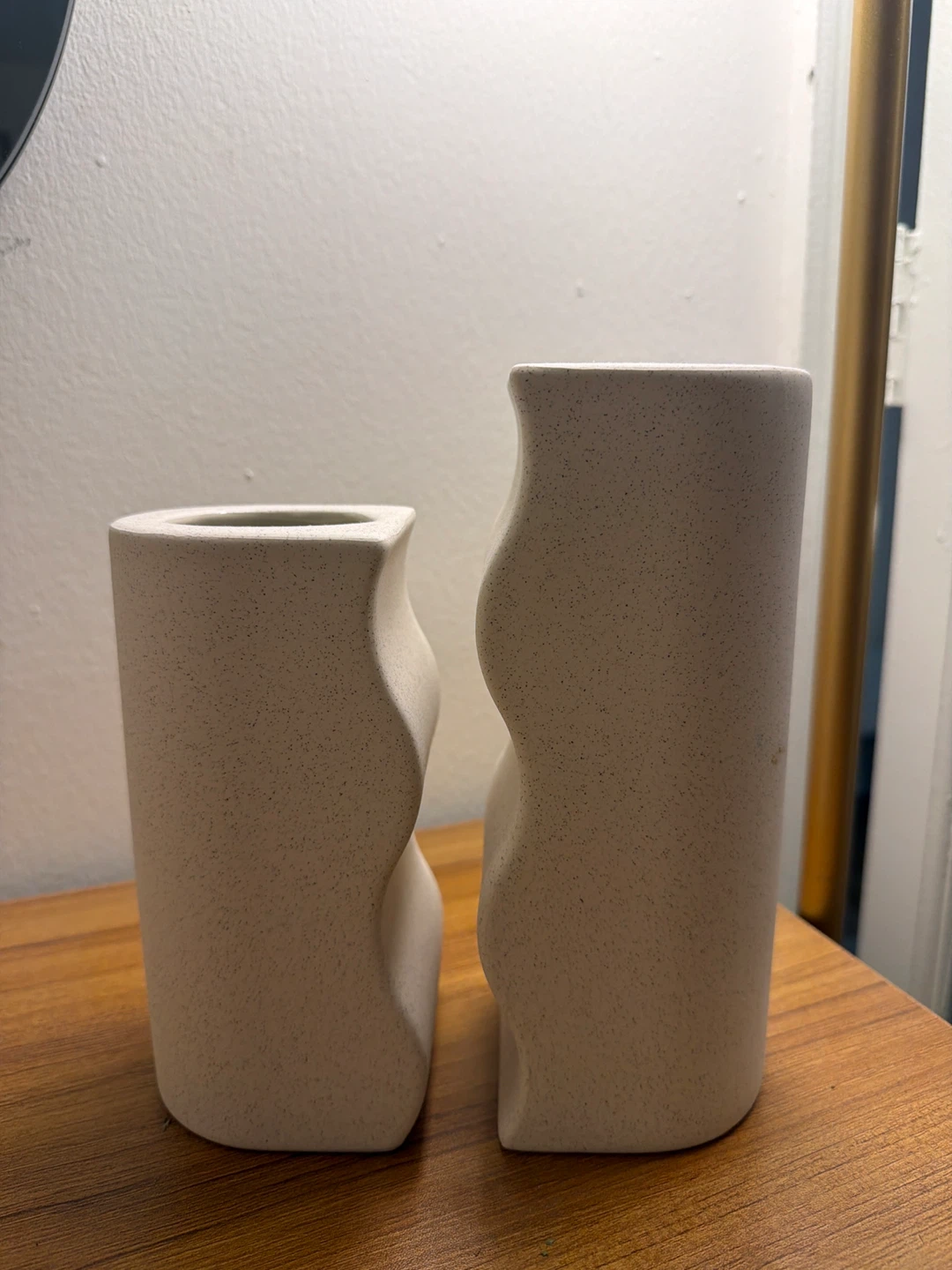 Set of 3 Modern Ceramic Vases + 1 Glass Vase - photo 3