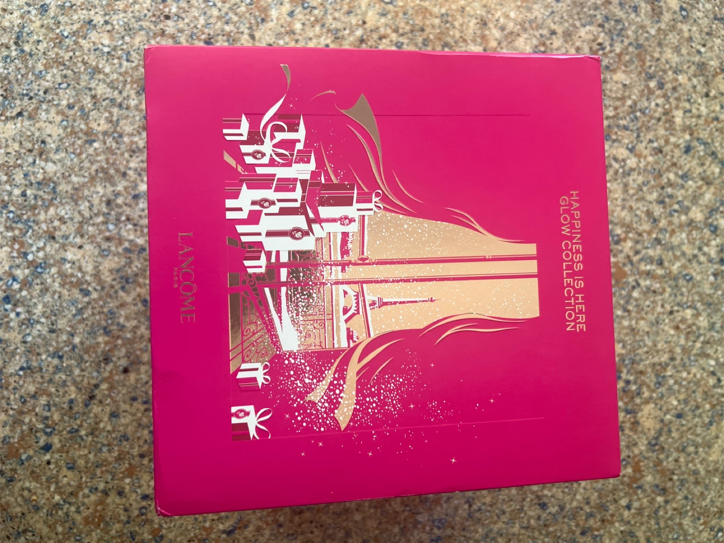 Lancôme Happiness Is Here Glow Collection Makeup Train Case Set - photo 3