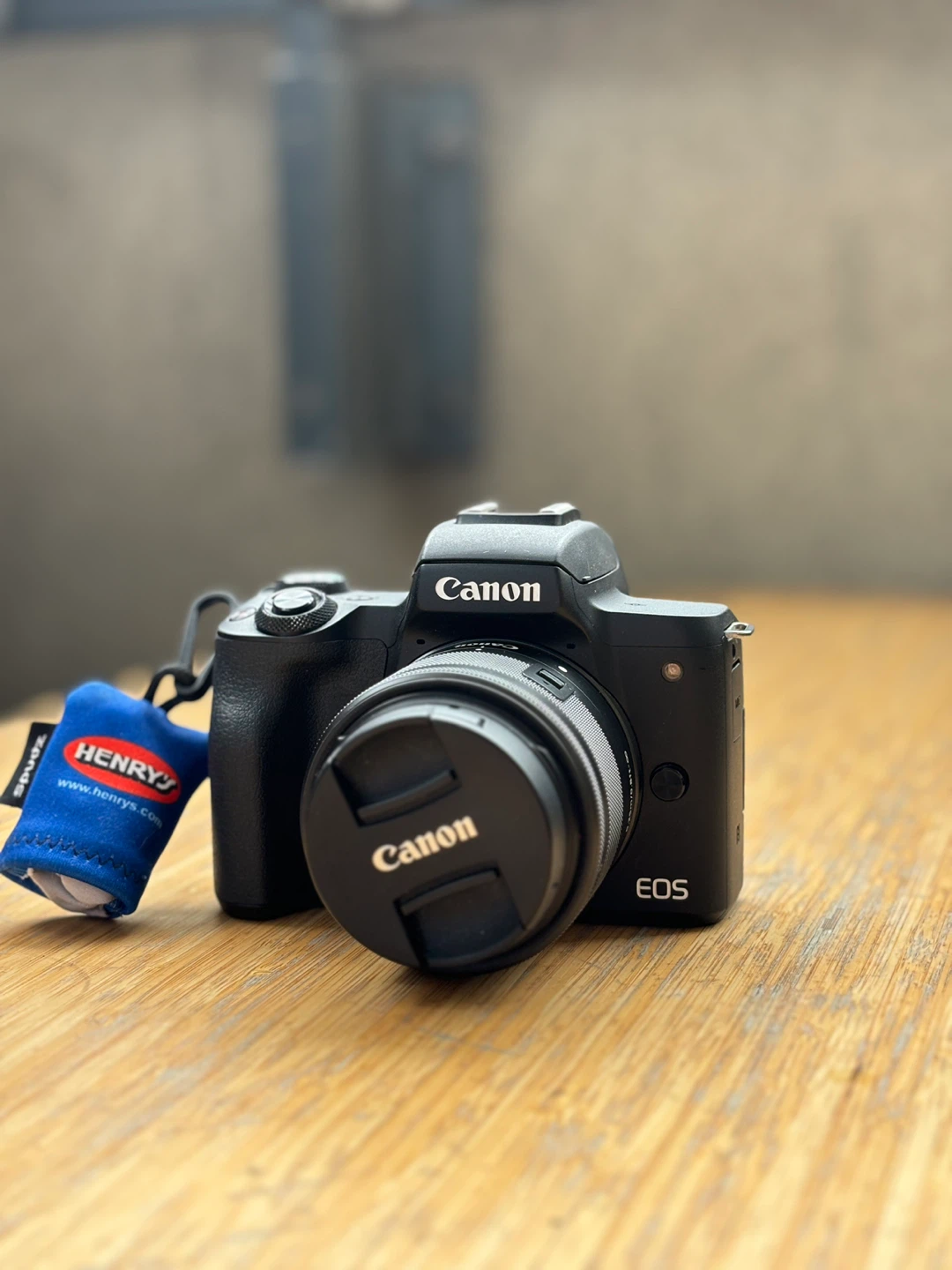 Canon EOS M50 Mirrorless Camera