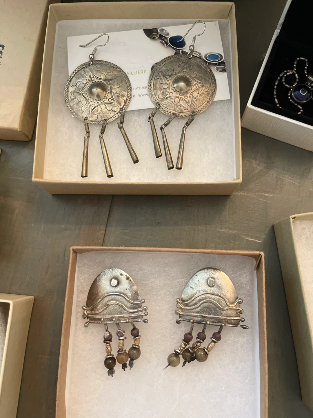 Vintage Southwestern Style Silver Earrings - photo 3