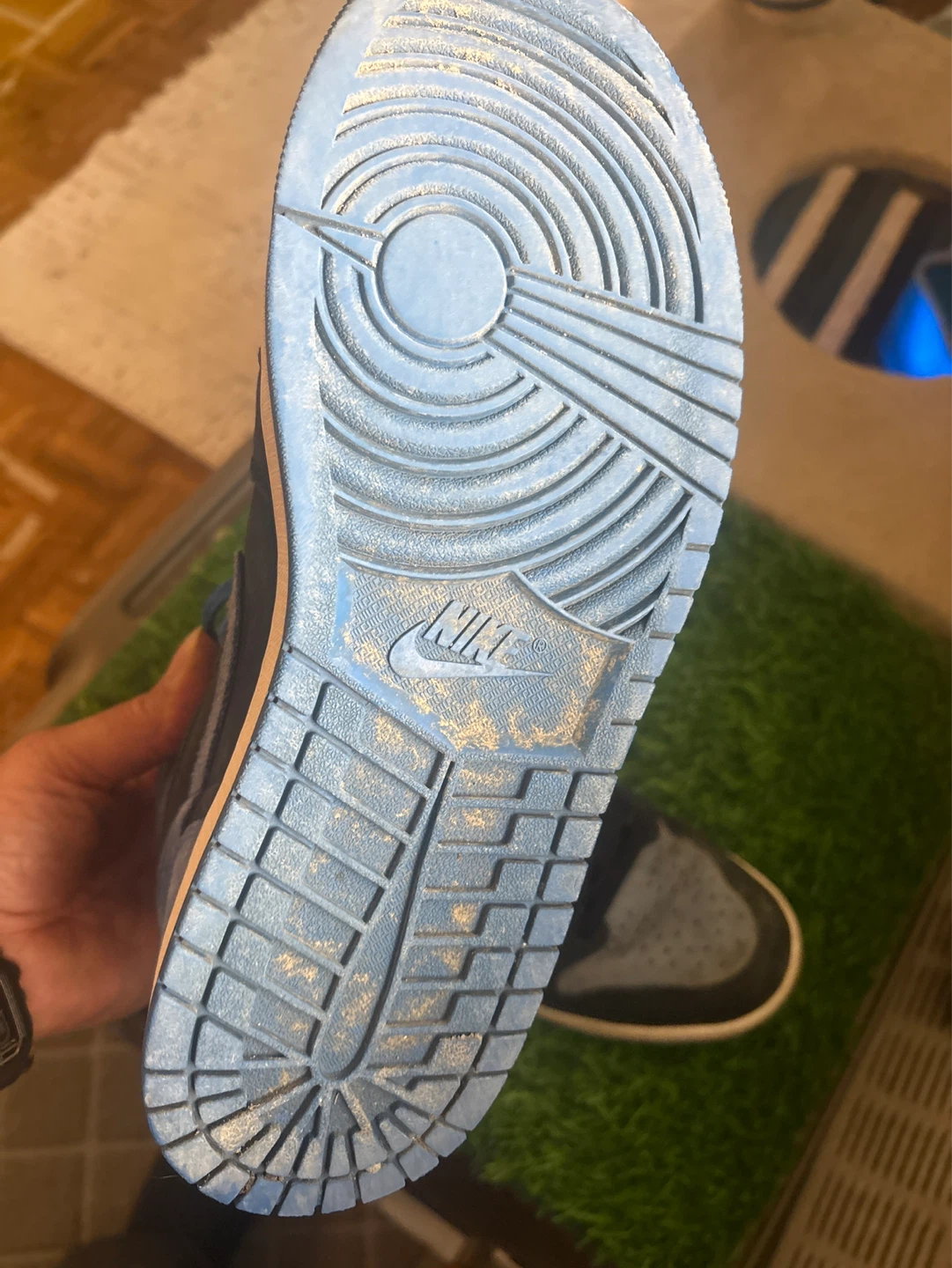 Nike Air Jordan 1 High Sneakers - photo 3