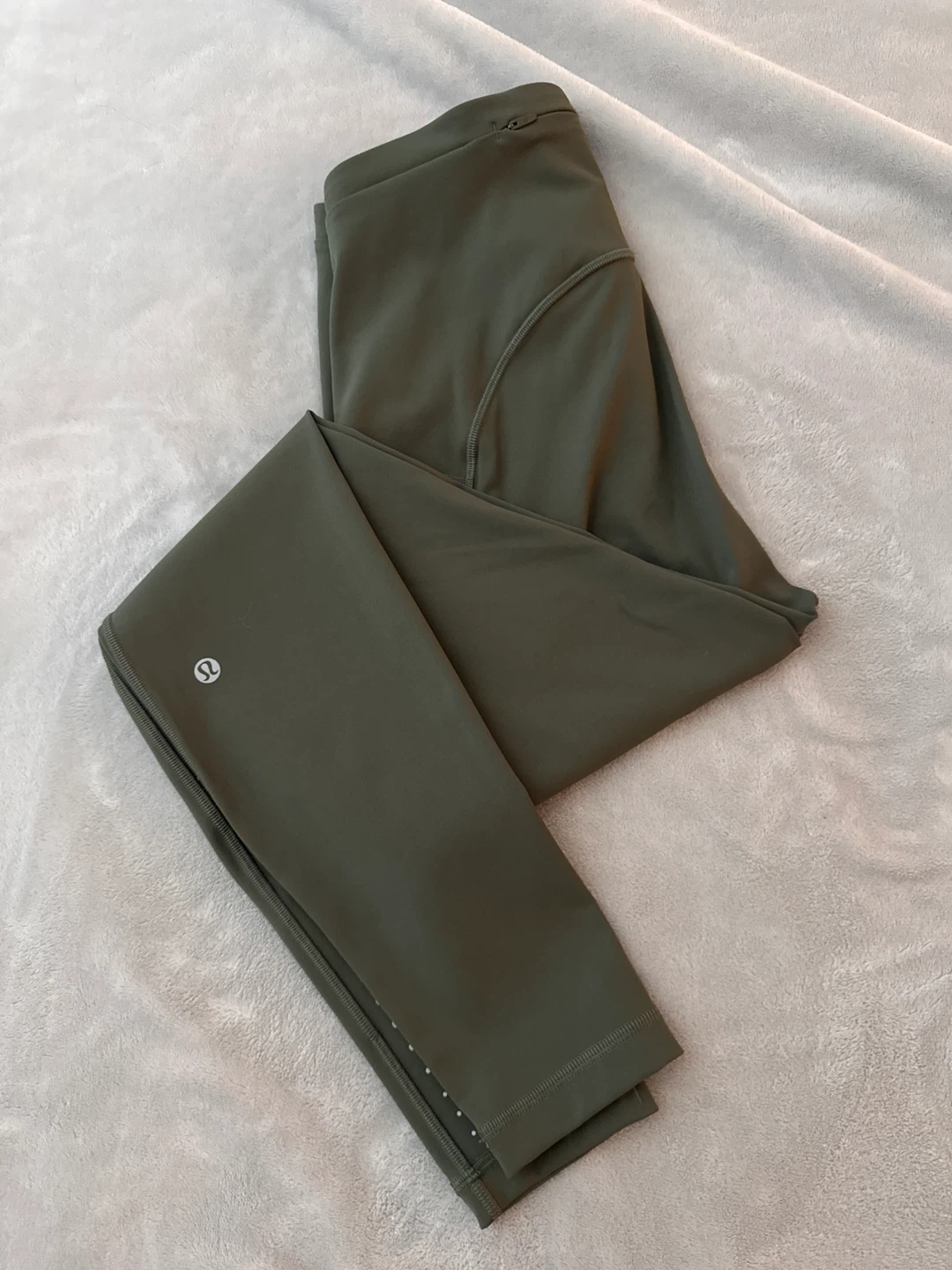 Lululemon Green Leggings Size 8