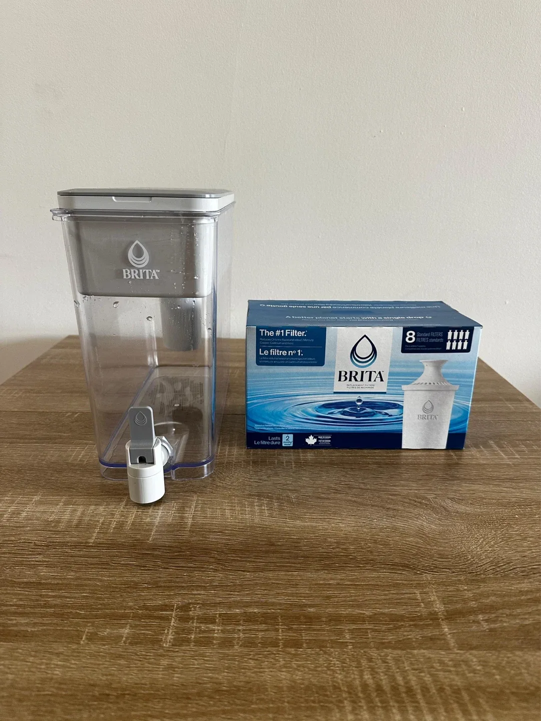 Brita Ultramax Water Filter Dispenser with 8 Standard Filters