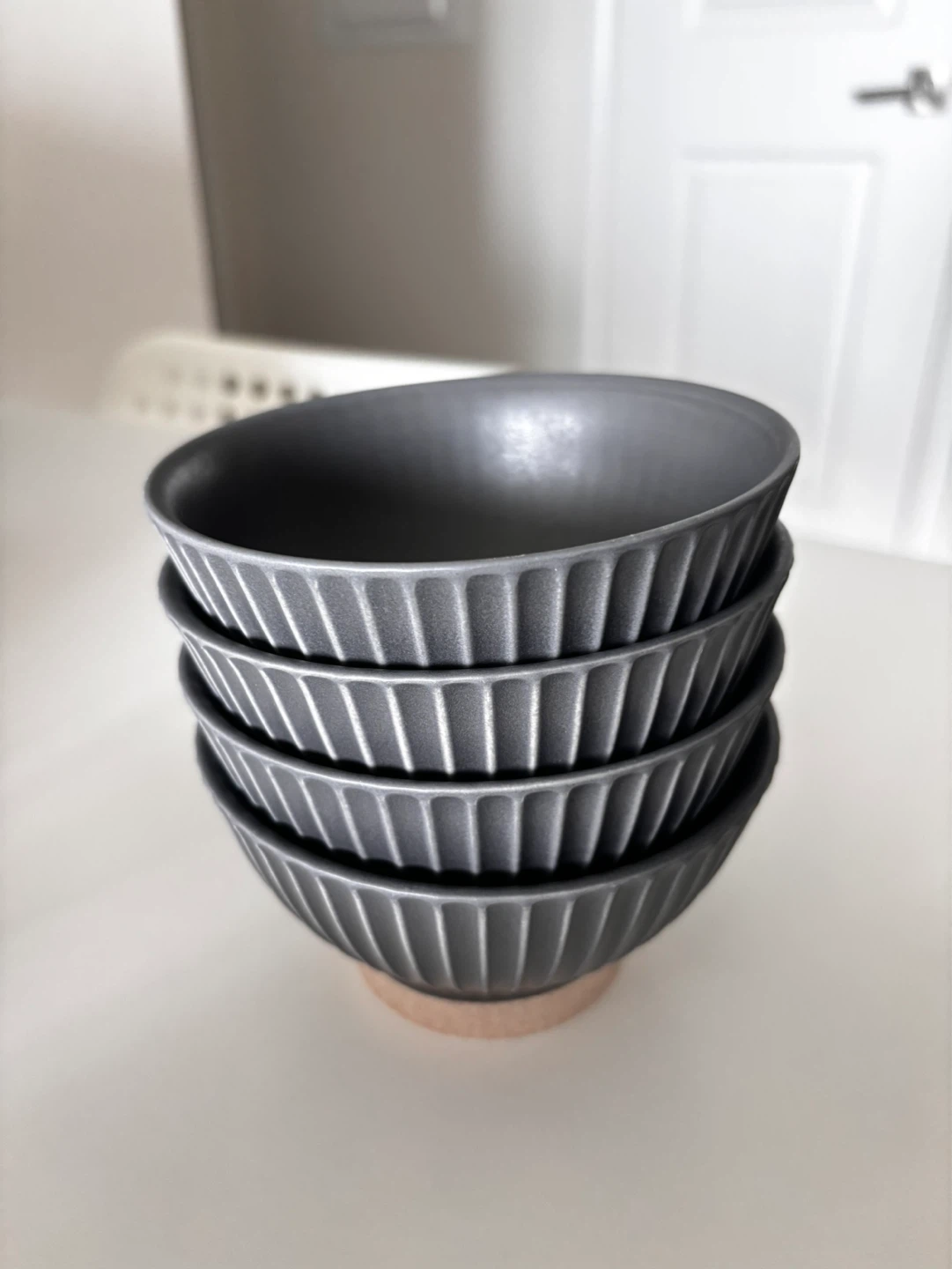🥣 Set of 4 Textured Ceramic Rice Bowls - 4.5” Matte Grey - photo 4
