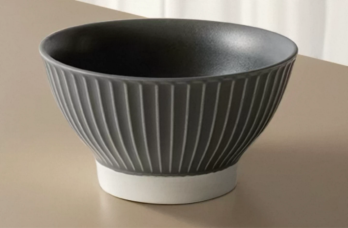 🥣 Set of 4 Textured Ceramic Rice Bowls - 4.5” Matte Grey