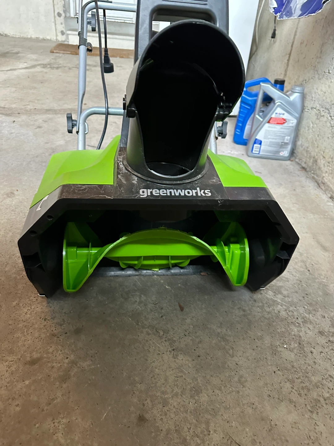 Greenworks 120 Volt 13 Amp Electric Snow Thrower - photo 3