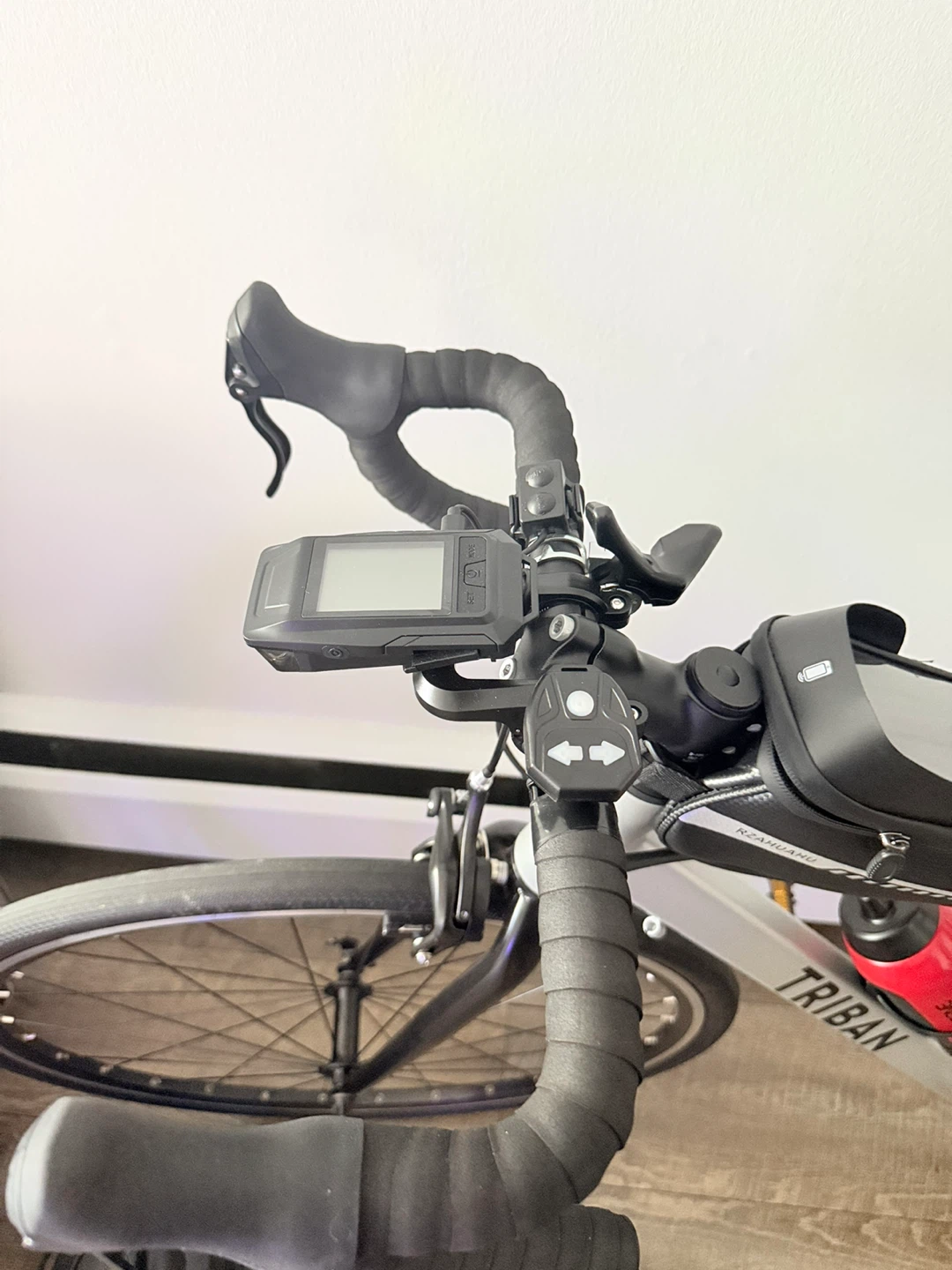 Silver Triban Road Bike with Accessories XS - photo 3