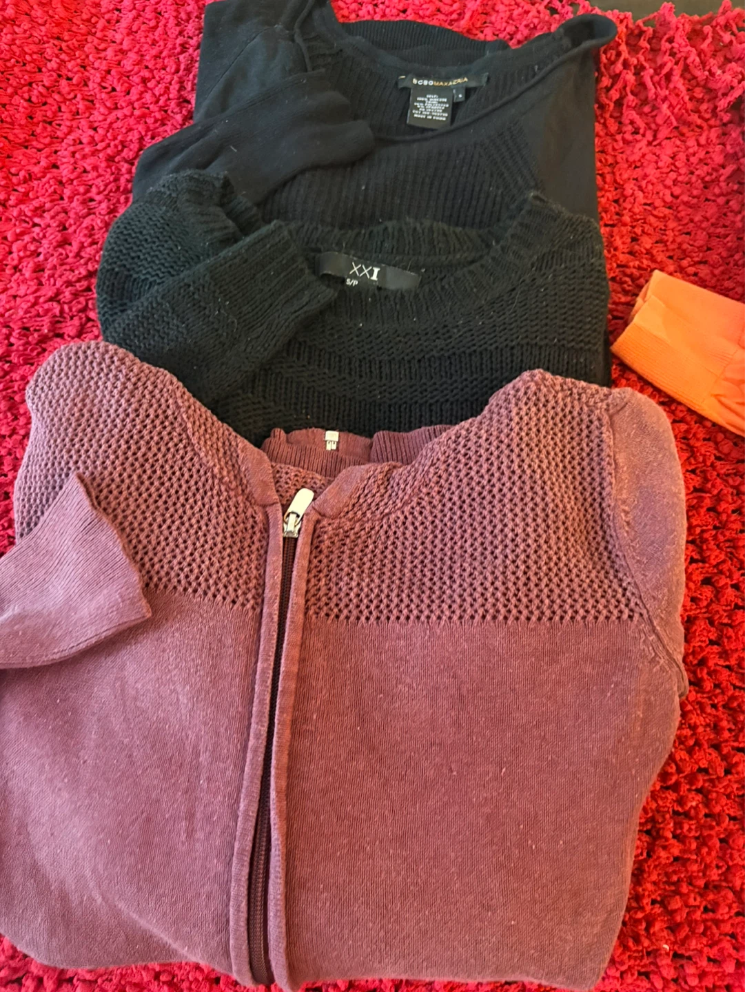 Bundle of Women's Sweaters - photo 5
