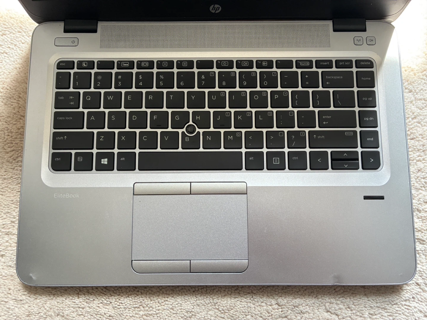 HP EliteBook 840 G3 - photo 4