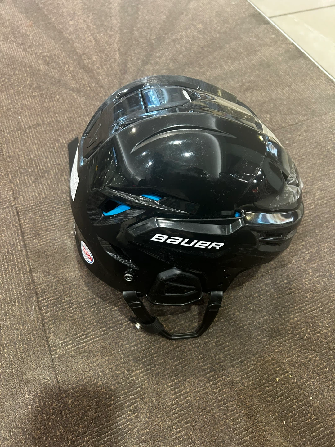 Bauer Re-AKT 55 Sr LG Hockey Helmet - photo 3