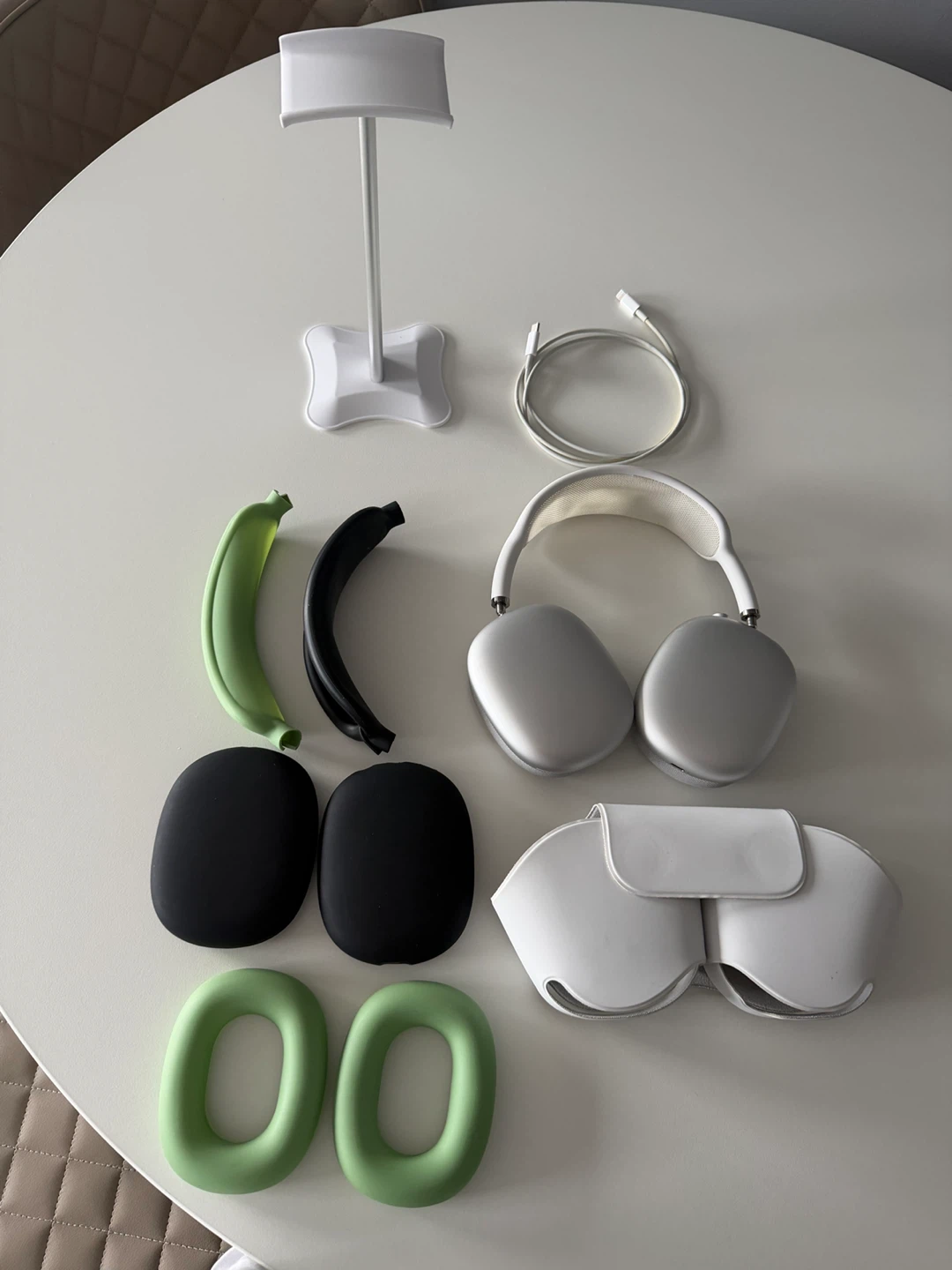 Apple AirPods Max Headphones - Silver - photo 2